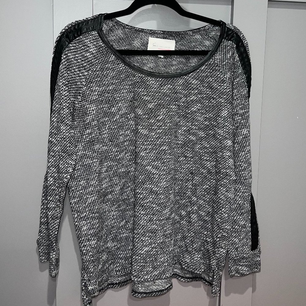 Two By Vince Camuto Sweater